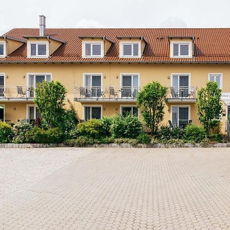 Gasthaus Hotel Ostermeier Attenkirchen エクステリア 写真
